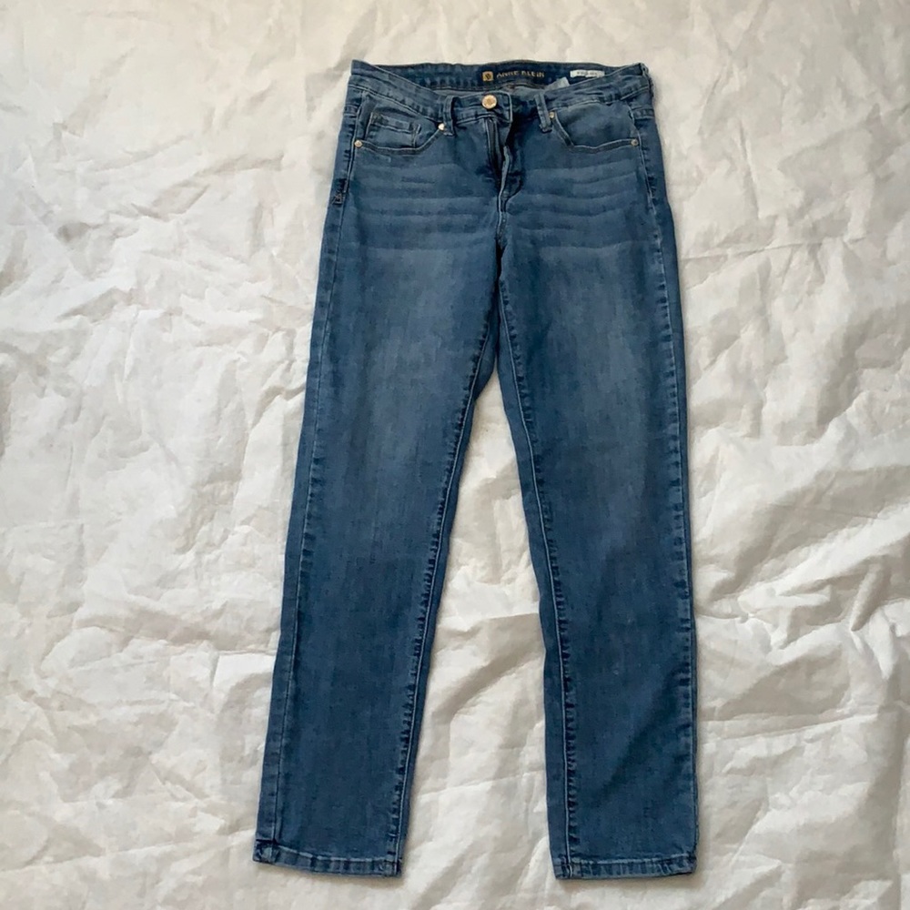 Anne Klein: girlfriend jeans
